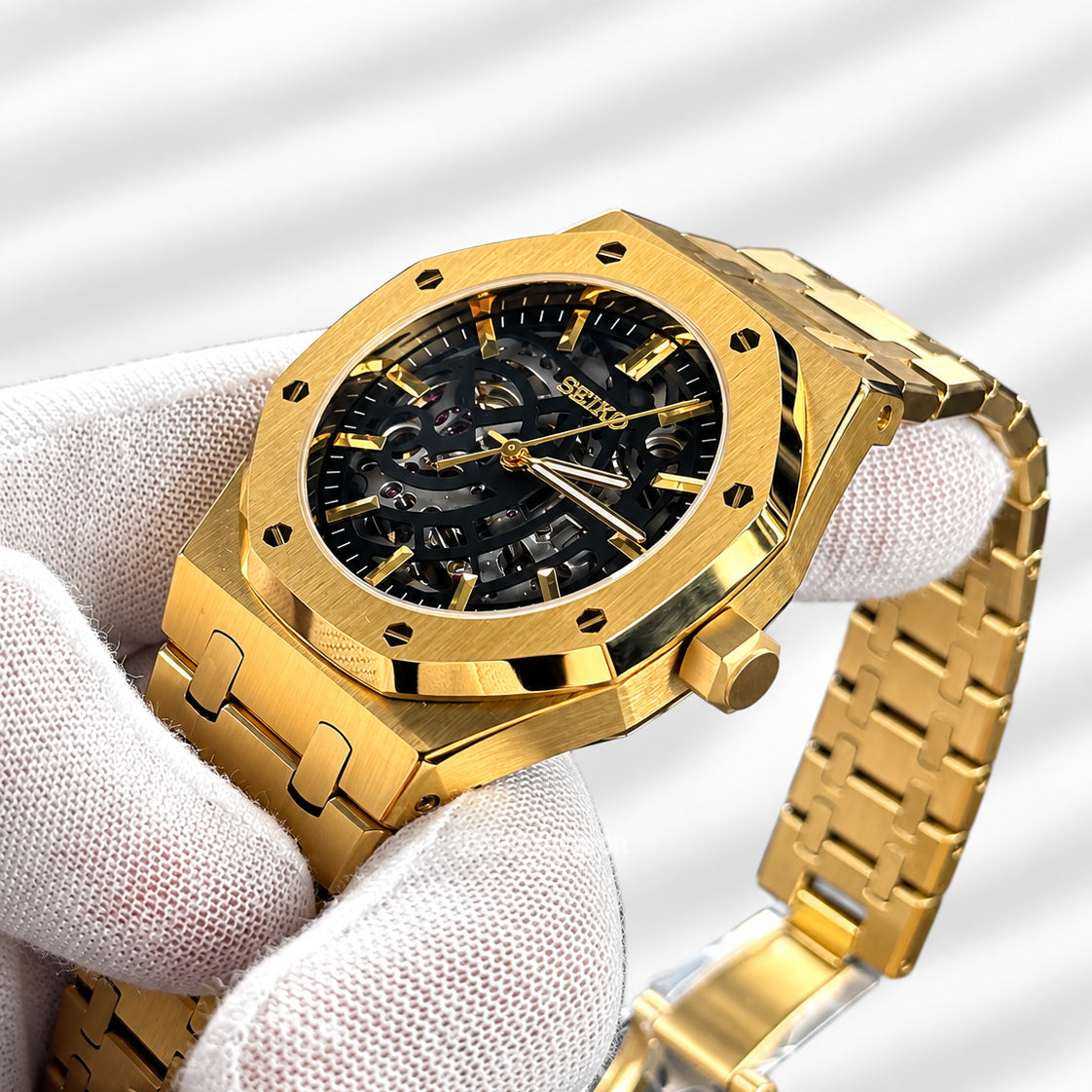 'Gold Anatomy' Royal Oak Series