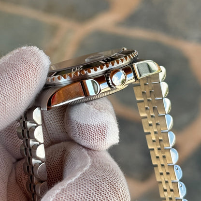 'Craftsman' - Diver Series