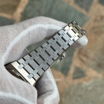 'Ocean Blue' - Royal Oak Series