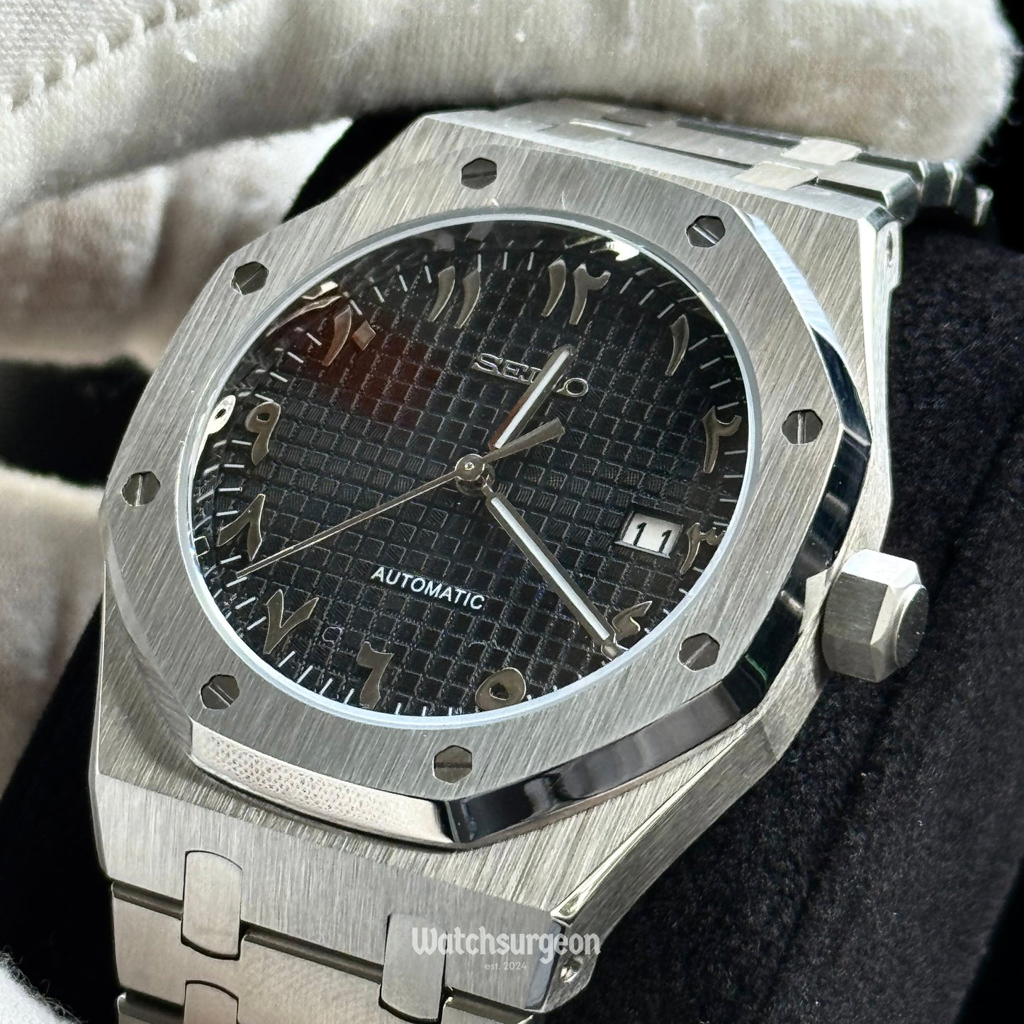 'Black Arabic' - Royal Oak Series