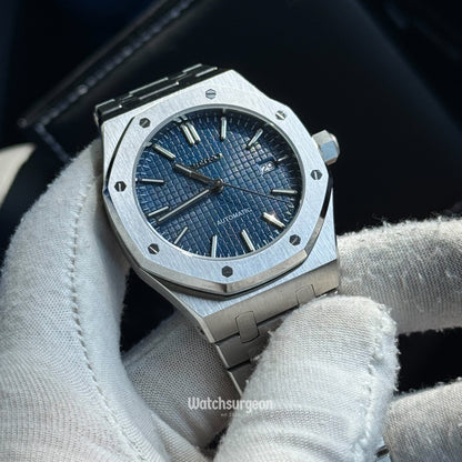 'Ocean Blue' - Royal Oak Series