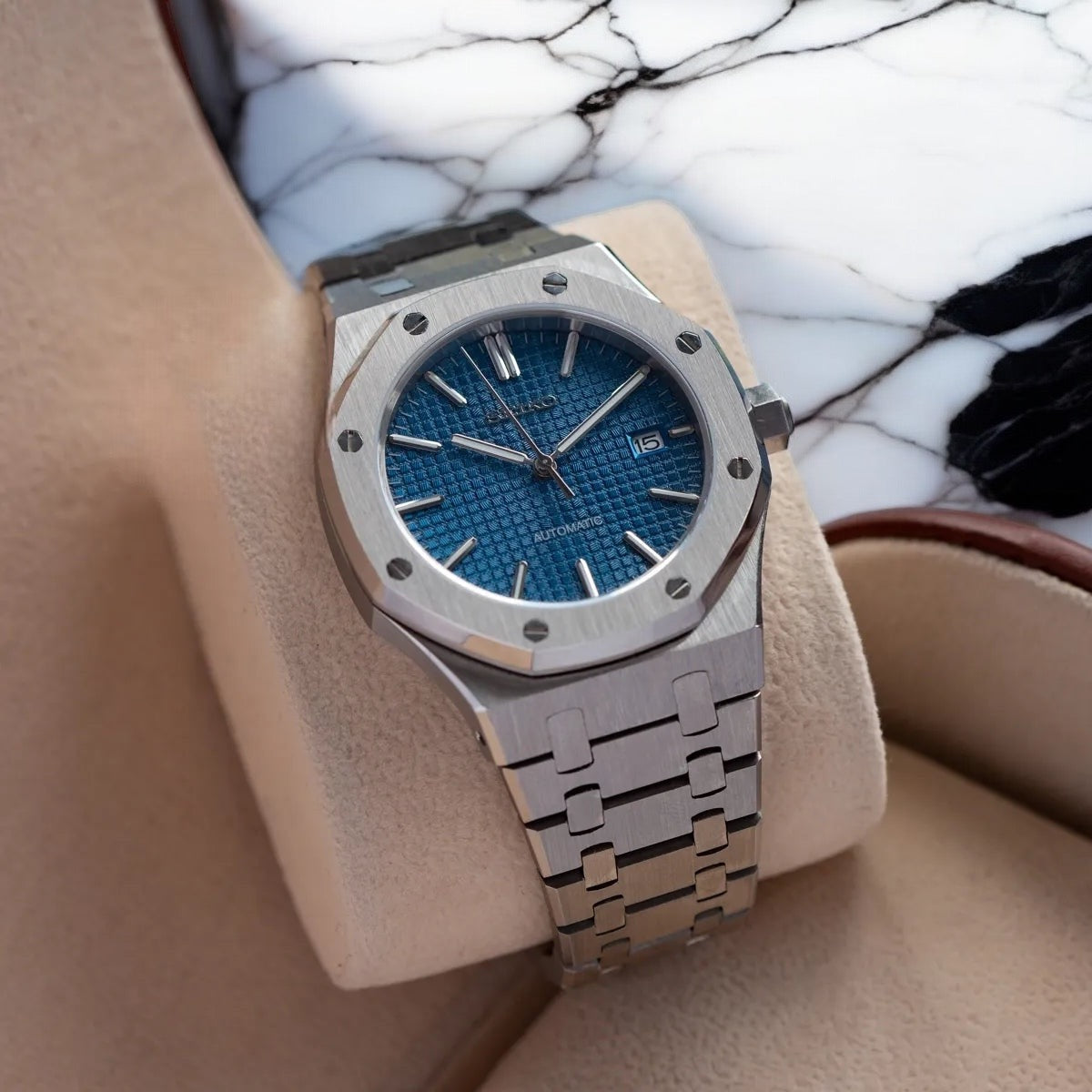 'Ocean Blue' - Royal Oak Series
