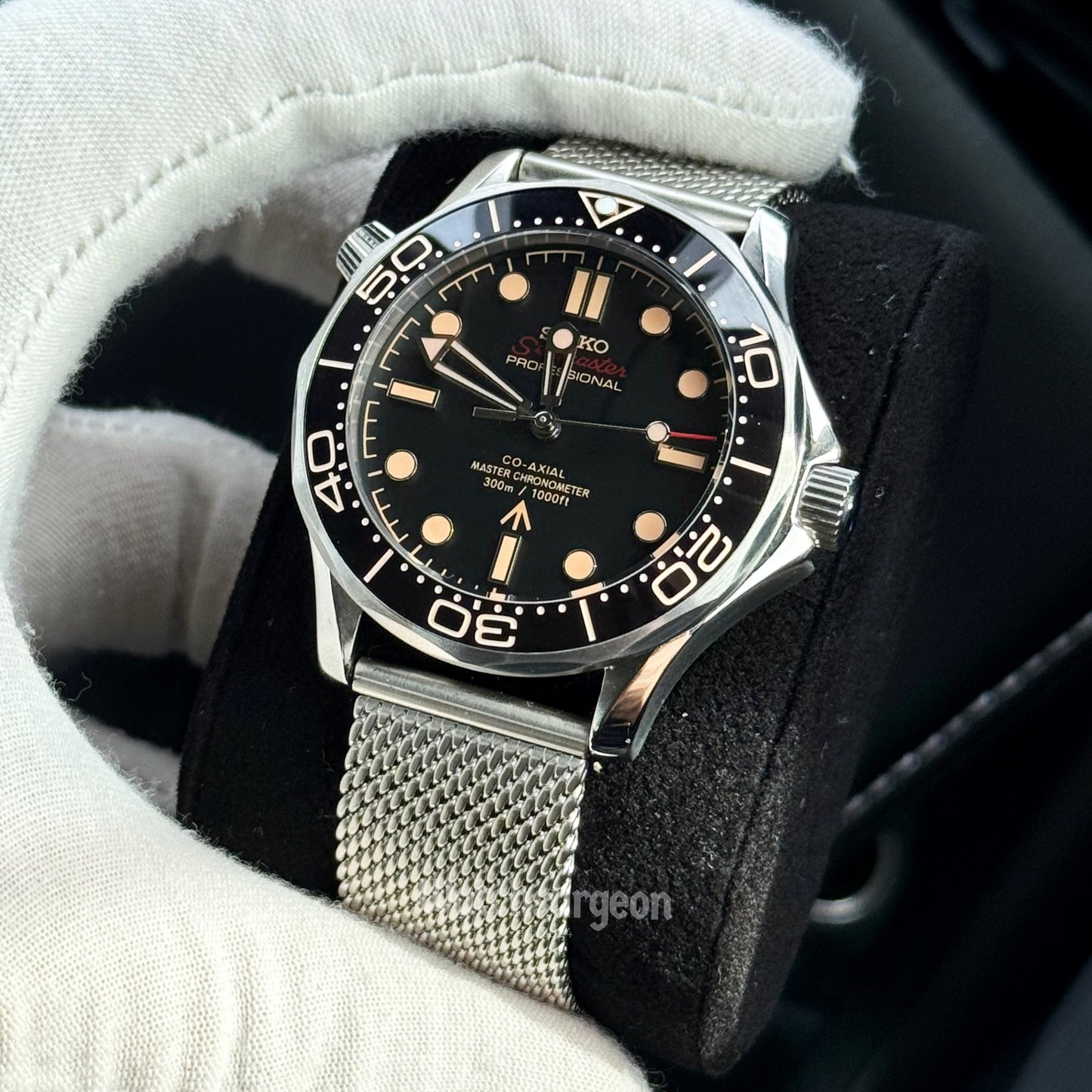 '007' - Exclusives Series
