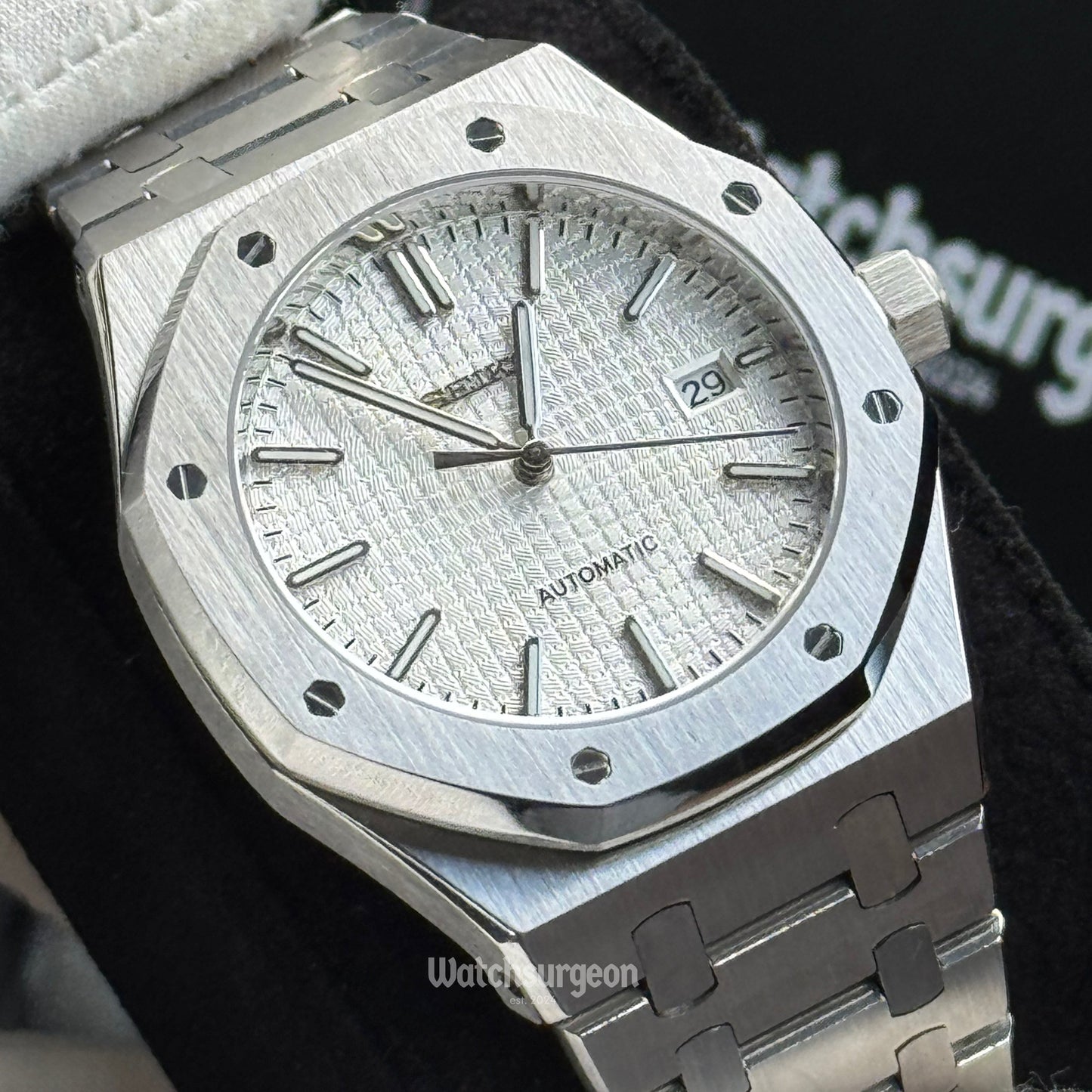 'Frost' - Royal Oak Series