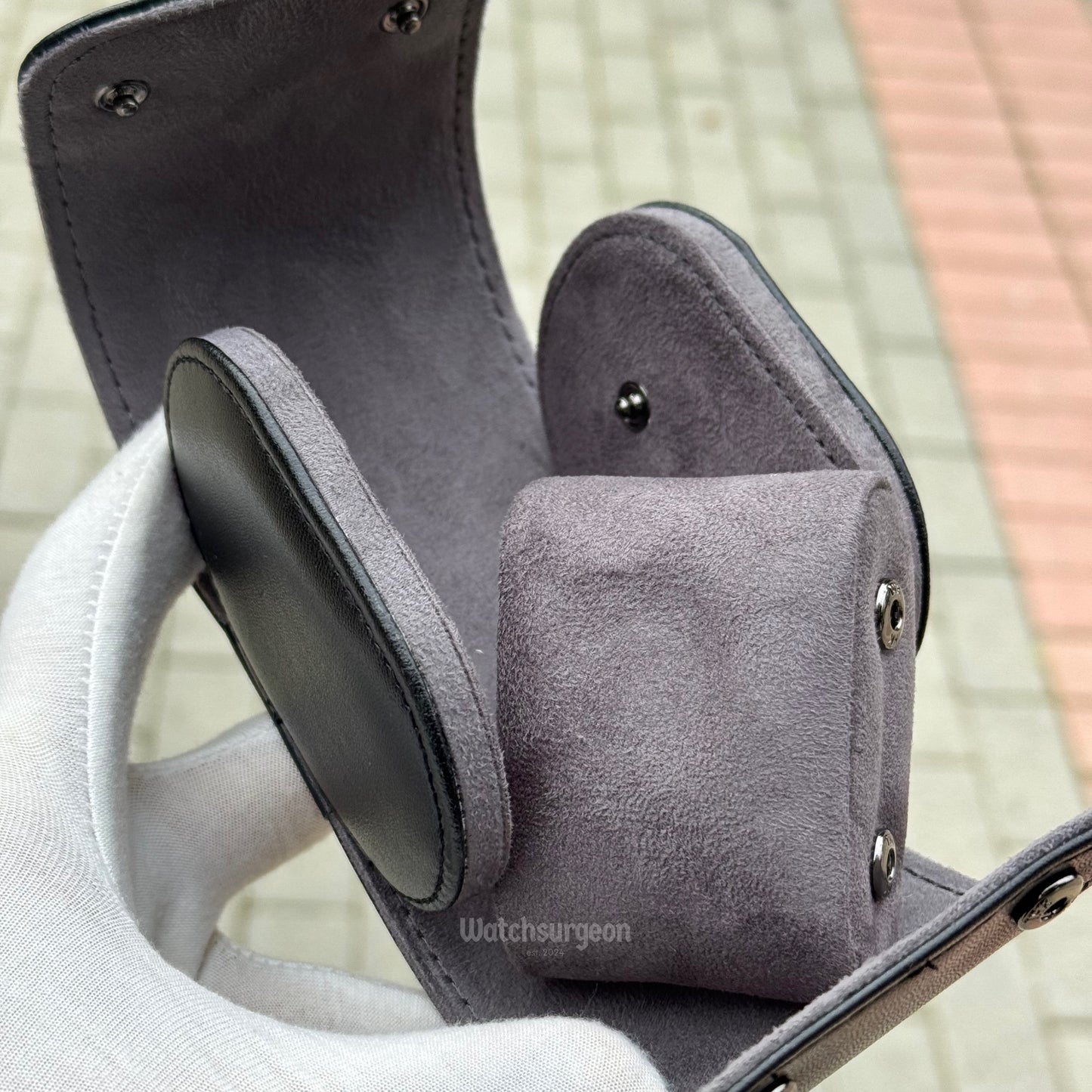 Black Leather Travel Case - 1 Slot