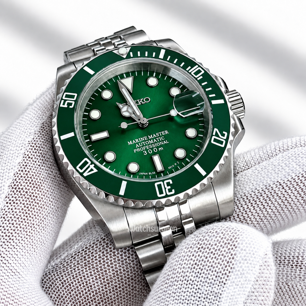'Amazon' - Diver Style
